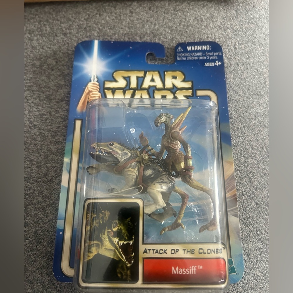 Star Wars Attack of the Clones Massiff Figure